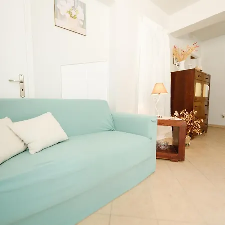 La Casa D' Irene Ferienhaus Kontokali