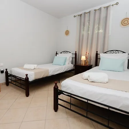 La Casa D' Irene קונטואקלי