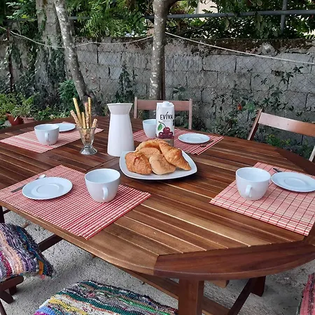 La Casa D' Irene קונטואקלי